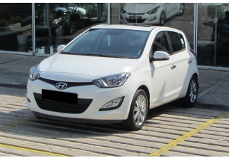 هیوندای i20   