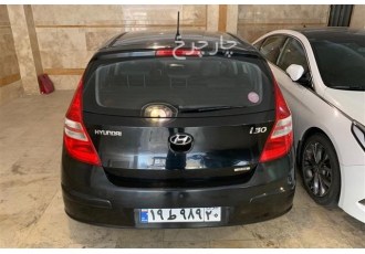 هیوندای i30   