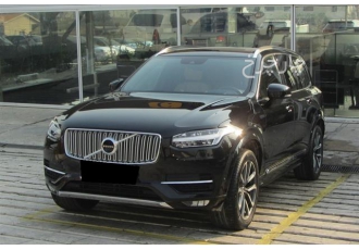 ولوو XC90   