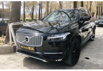 ولوو XC90   