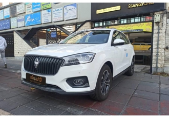 بورگوارد BX7   