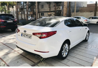 کیا اپتیما   