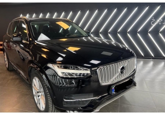 ولوو XC90   