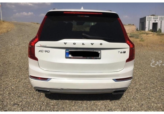 ولوو XC90   