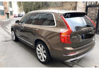 ولوو XC90   