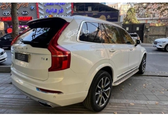 ولوو XC90   