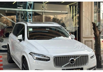 ولوو XC90   