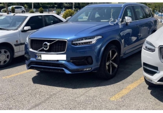 ولوو XC90   