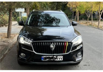 بورگوارد BX7   