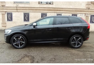 ولوو XC60   