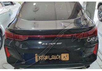 کی ام سی J7   