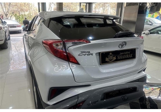 تویوتا C-HR   