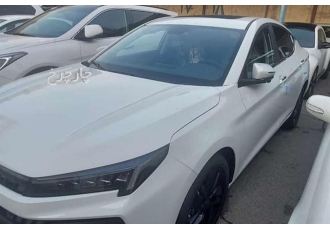 کی ام سی J7   