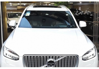 ولوو XC90   