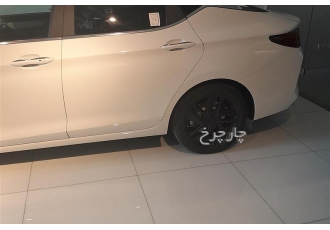 کی ام سی J7   