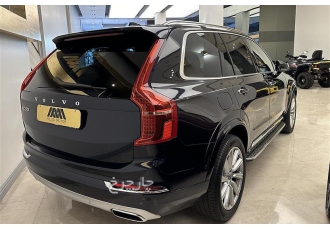 ولوو XC90   