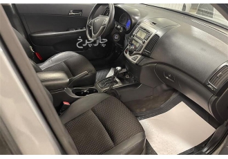 هیوندای i30   