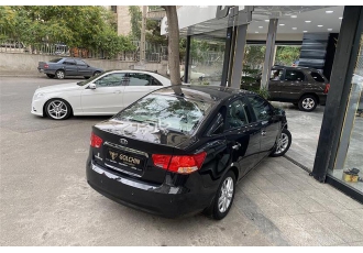 کیا سراتو (مونتاژ)   