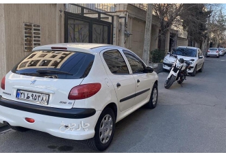پژو 206   