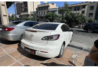 مزدا 3 نیو صندوق دار   