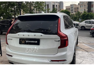 ولوو XC90   