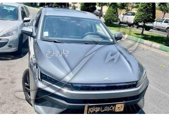 کی ام سی J7   