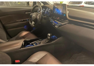 تویوتا C-HR هیبرید   