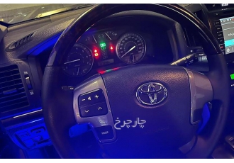 تویوتا لندکروز چهار در   