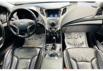 هیوندای آزرا (گرنجور)   