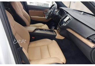 ولوو XC90   