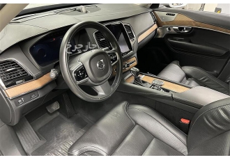 ولوو XC90   
