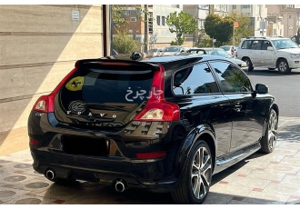 ولوو C30   