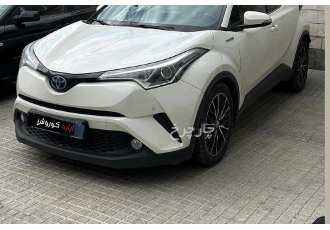تویوتا C-HR هیبرید   