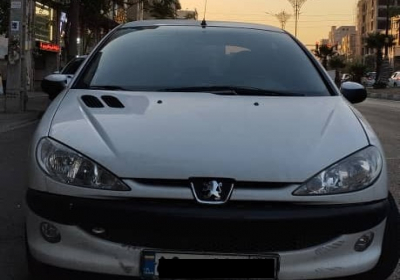پژو 206 ۲۰۶ تیپ ۵سفید فنی سالم ۴حلقه لاستیک نو ۱۰۰  