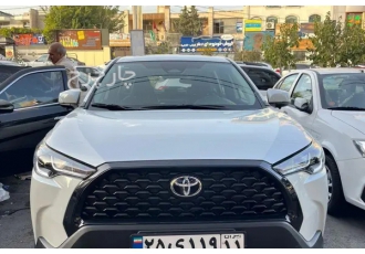 تویوتا کرولا کراس هیبرید   