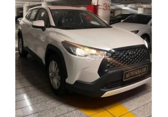 تویوتا کرولا کراس هیبرید   