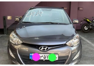 هیوندای i20   