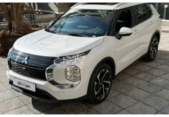 میتسوبیشی اوتلندر   