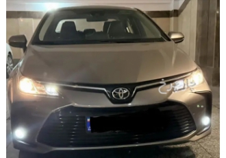 تویوتا کرولا   