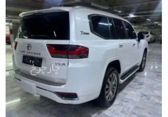 تویوتا لندکروز چهار در   