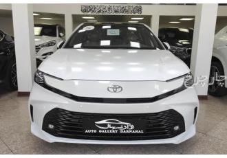 تویوتا کمری هیبرید   