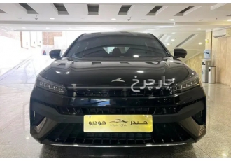 کی ام سی J7   کی ام سی J۷ قسطی