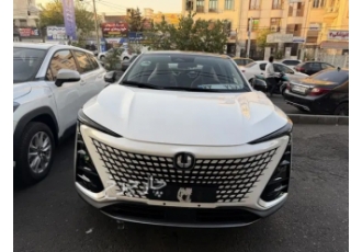 چانگان UNI-T   