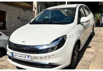 کی ام سی ایگل   کی ام سی ایگل قسطی