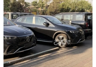 بنز EQE SUV   
