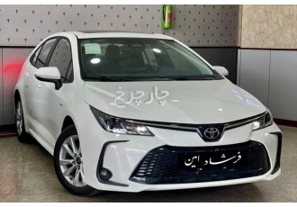 تویوتا کرولا هیبرید   