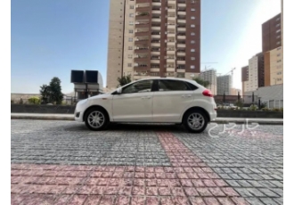 ام وی ام 315هاچ بک   