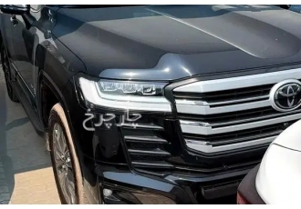 تویوتا لندکروز چهار در   