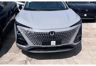 چانگان UNI-T   