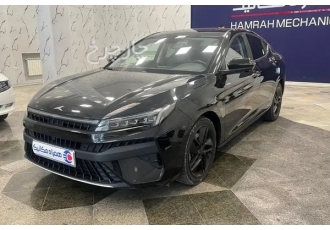 کی ام سی J7   